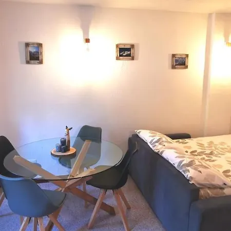 La Casa Del Ciliegio * Cerise